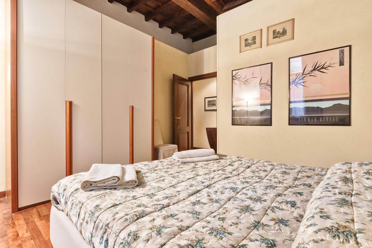 Palazzo Di Citta Elegant Apartment Торино Екстериор снимка