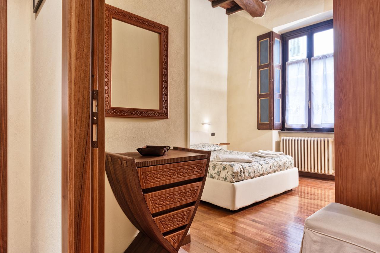 Palazzo Di Citta Elegant Apartment Торино Екстериор снимка